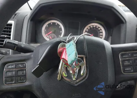 2014 Ram 1500 Slt z USA, uszkodzony, nr VIN 1C6RR6LT1ES189220